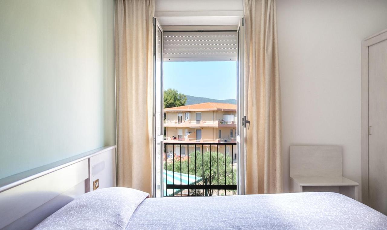 Hotel Al Gabbiano 보사마리나 외부 사진